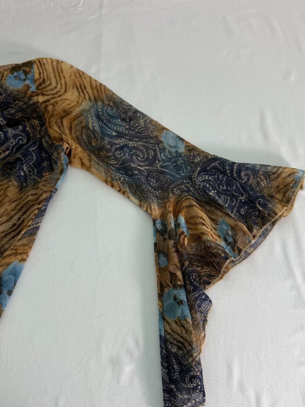 Jessica Max Sheer Mesh Top Women’s Large Paisley Floral Bell Sleeve Y2K Boho - Picture 4 of 6